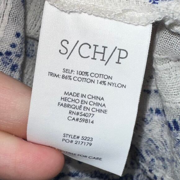 CAbi Veranda White Blue Paisley Swirl Tank Top 5223 Size Small - Picture 10 of 15